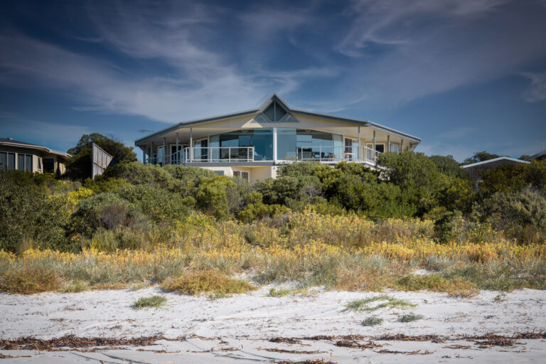 Island Beach Lodge
