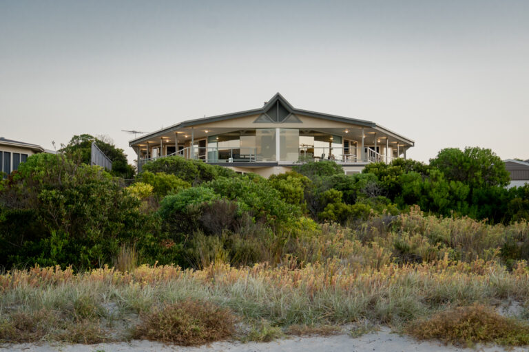 Island Beach Lodge